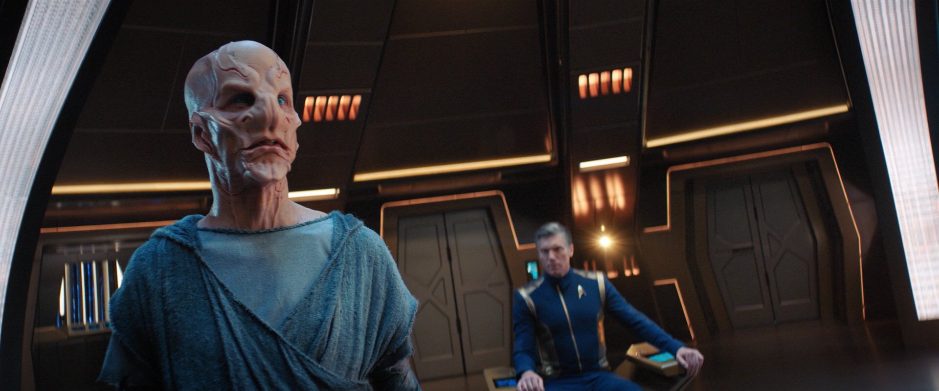 extant_StarTrekDiscovery_2x06-TheSoundsOfThunder_03194.jpg