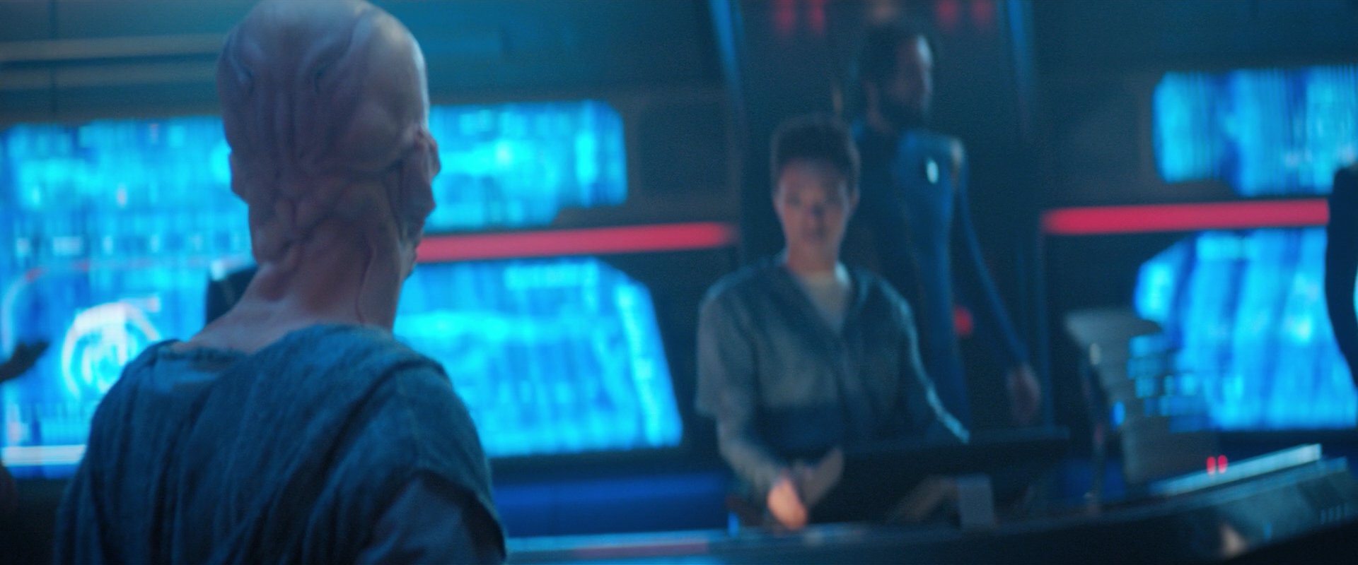 extant_StarTrekDiscovery_2x06-TheSoundsOfThunder_03307.jpg