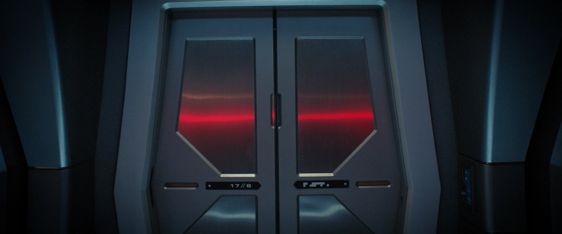 extant_StarTrekDiscovery_2x06-TheSoundsOfThunder_03464.jpg