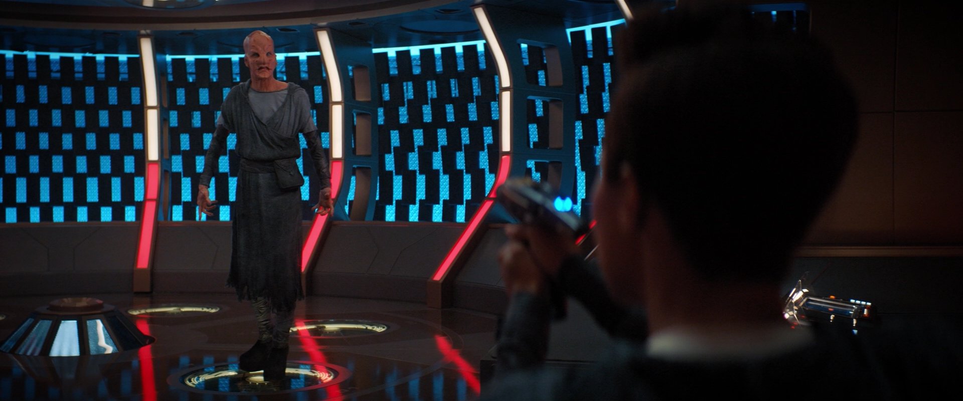 extant_StarTrekDiscovery_2x06-TheSoundsOfThunder_03540.jpg