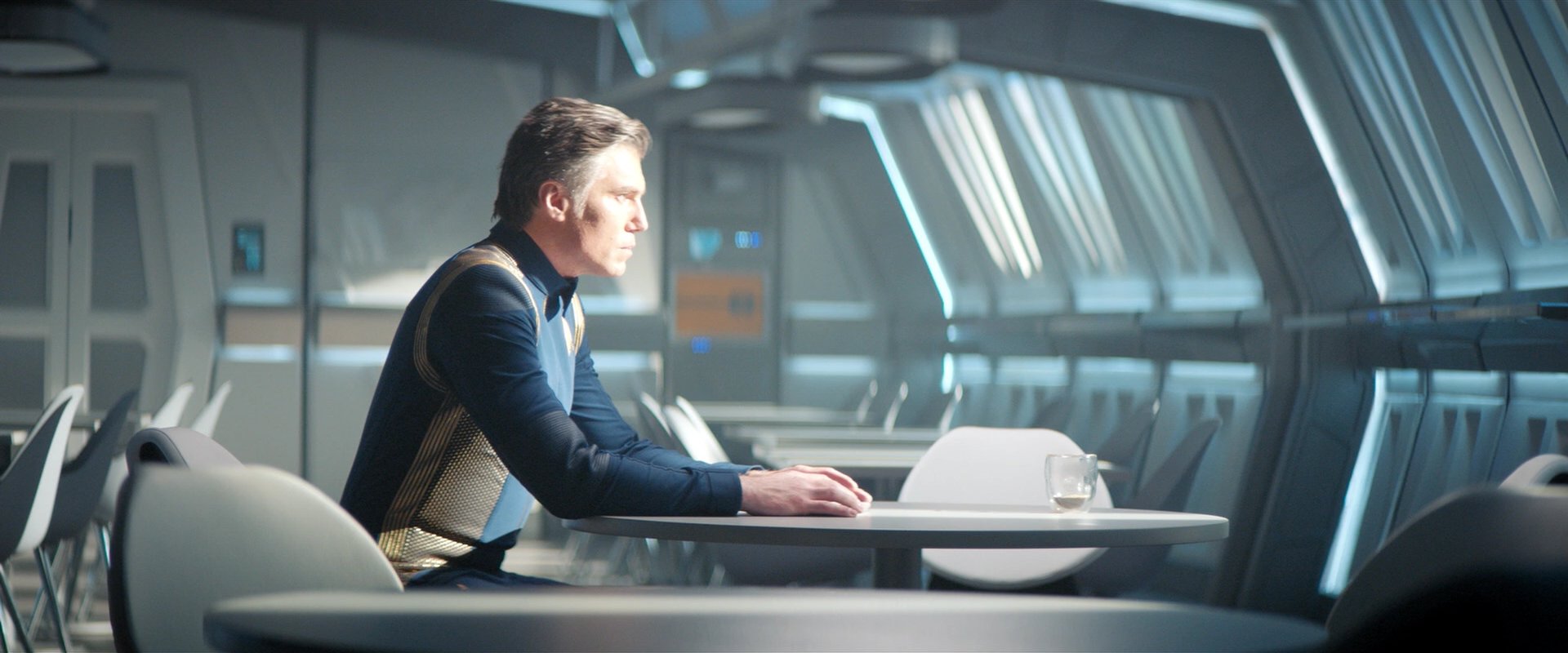 extant_StarTrekDiscovery_2x06-TheSoundsOfThunder_06079.jpg
