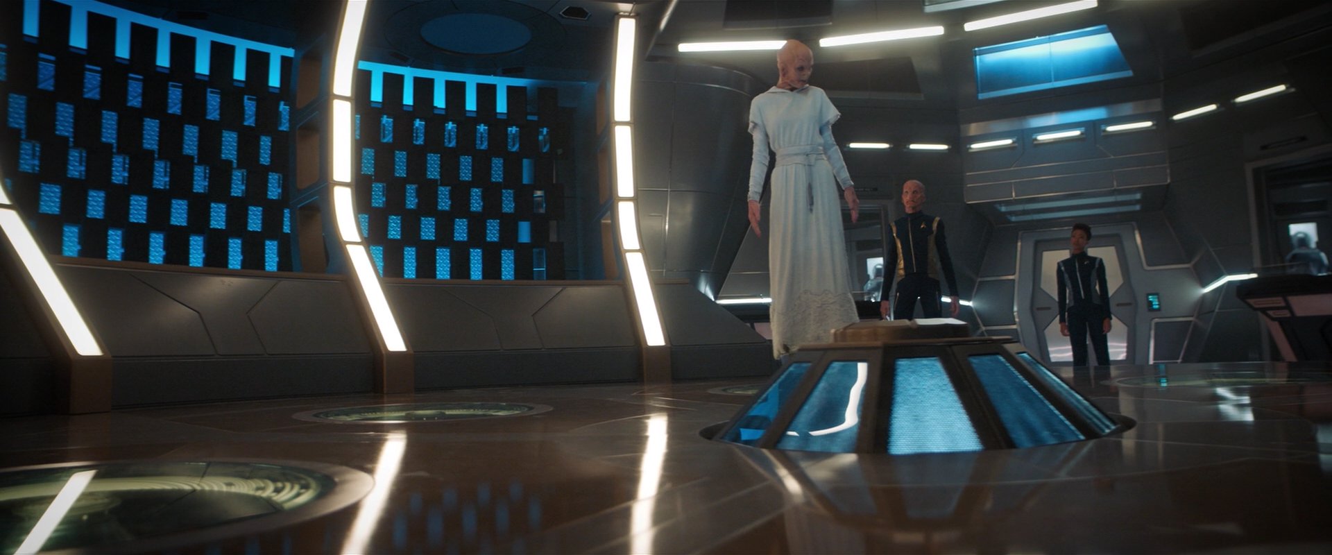 extant_StarTrekDiscovery_2x06-TheSoundsOfThunder_06283.jpg