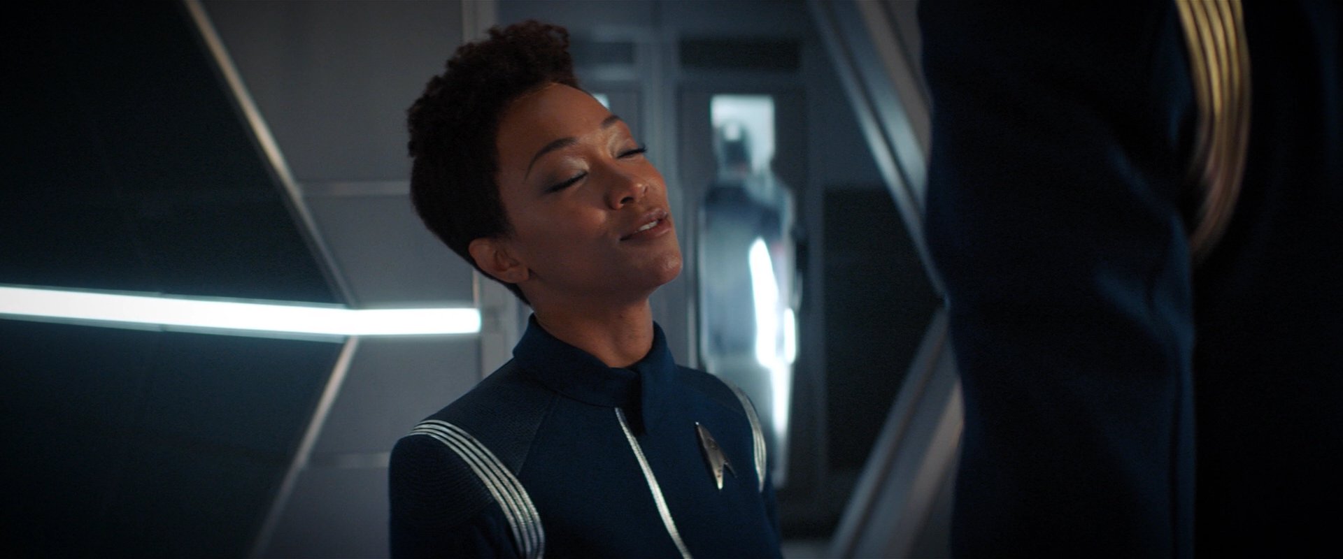 extant_StarTrekDiscovery_2x06-TheSoundsOfThunder_06388.jpg