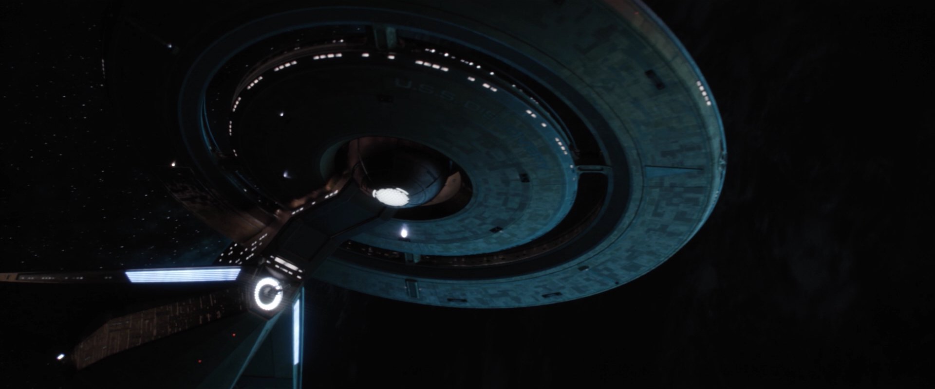 extant_StarTrekDiscovery_2x07-LightAndShadows_00012.jpg