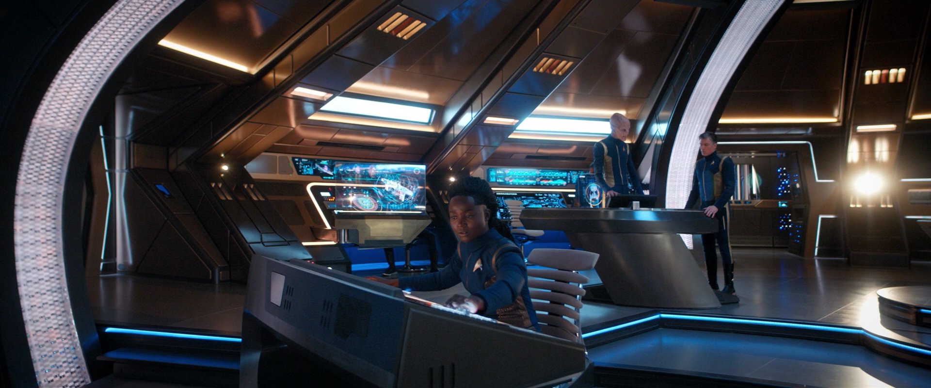 extant_StarTrekDiscovery_2x07-LightAndShadows_00286.jpg