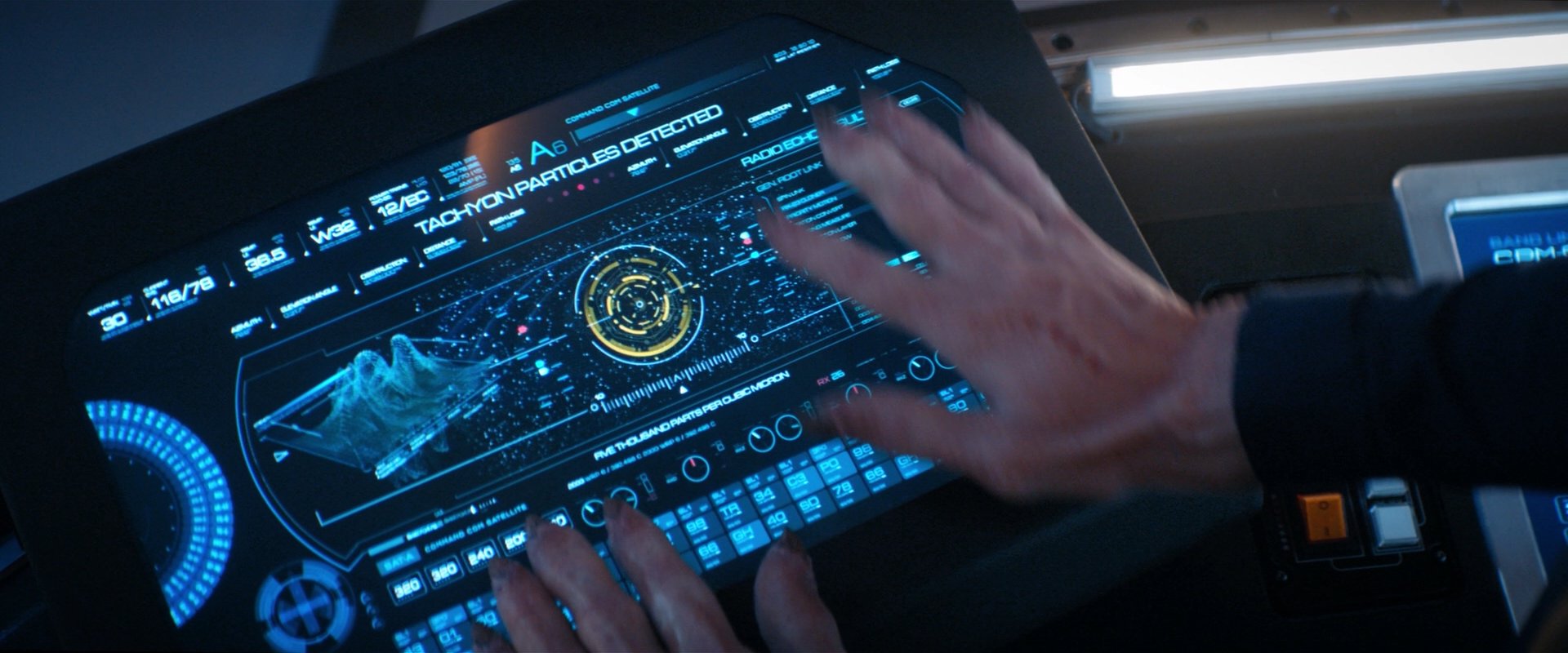 extant_StarTrekDiscovery_2x07-LightAndShadows_00360.jpg
