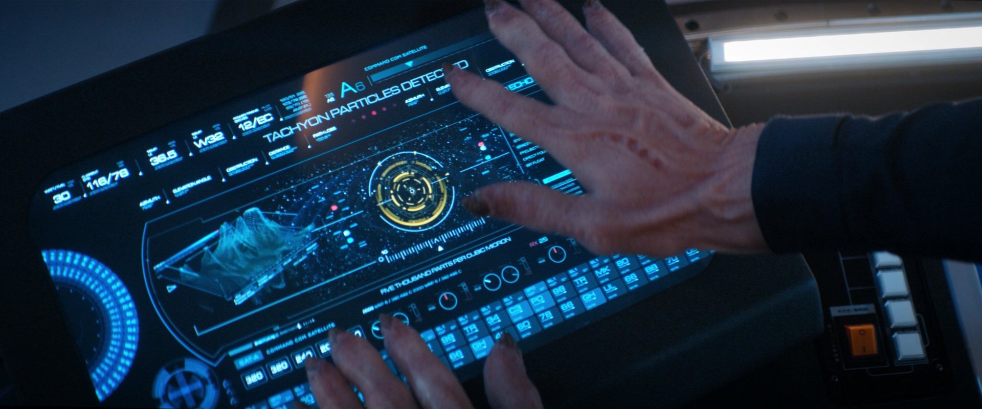 extant_StarTrekDiscovery_2x07-LightAndShadows_00361.jpg
