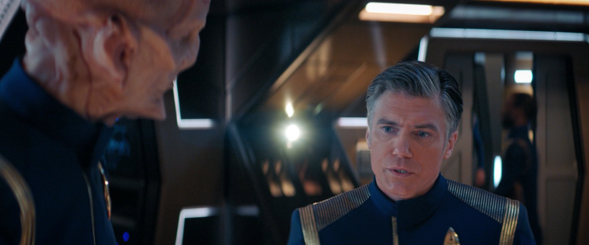 extant_StarTrekDiscovery_2x07-LightAndShadows_00375.jpg