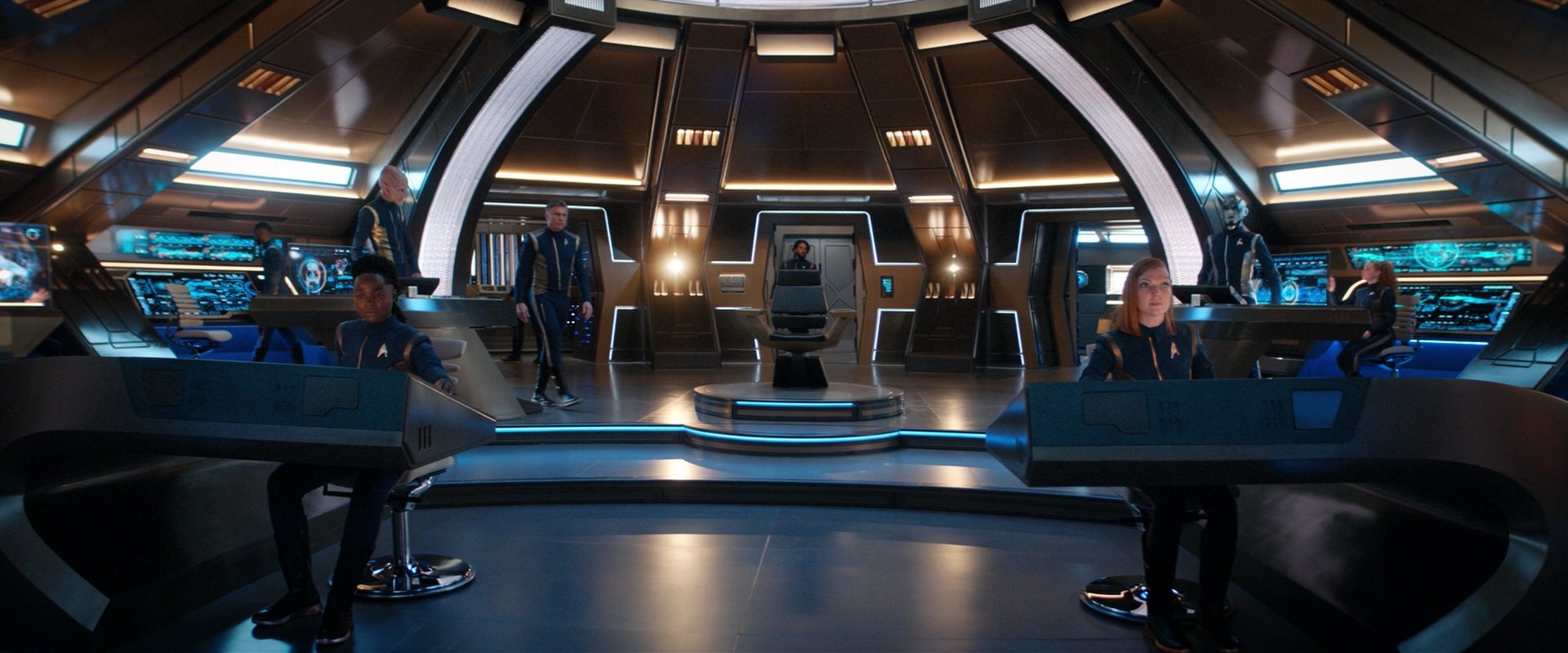 extant_StarTrekDiscovery_2x07-LightAndShadows_00379.jpg