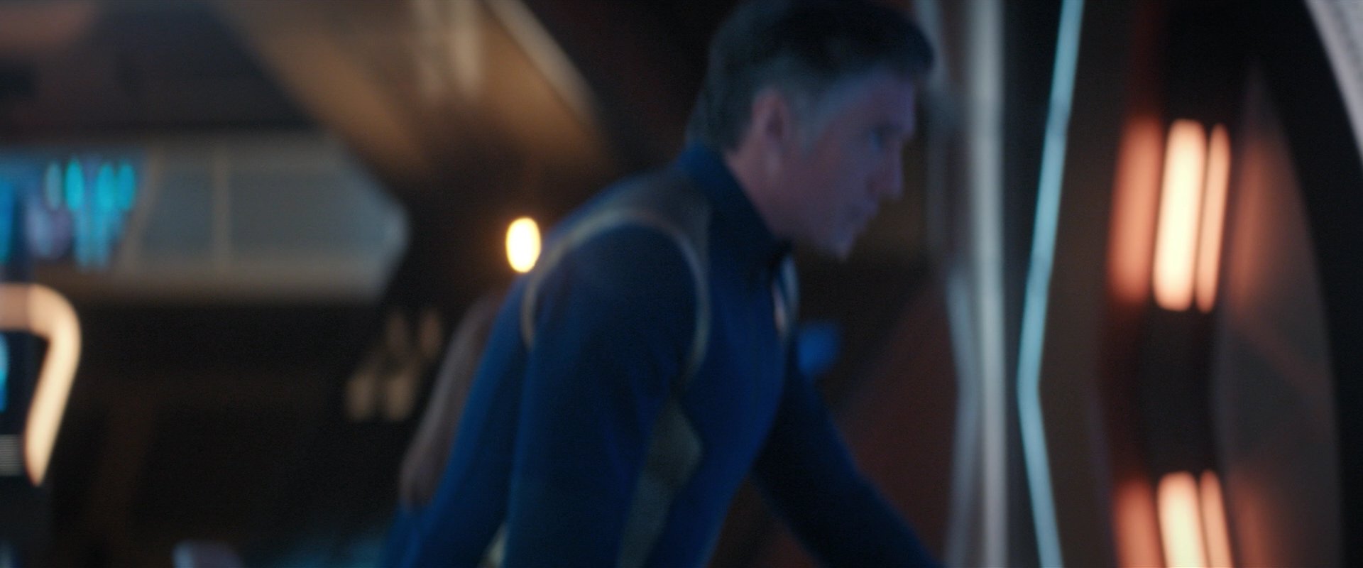 extant_StarTrekDiscovery_2x07-LightAndShadows_00505.jpg