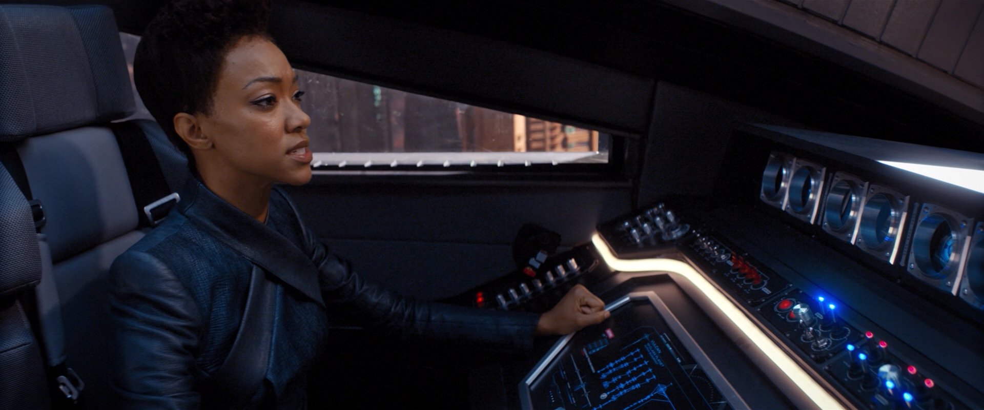 extant_StarTrekDiscovery_2x07-LightAndShadows_00824.jpg