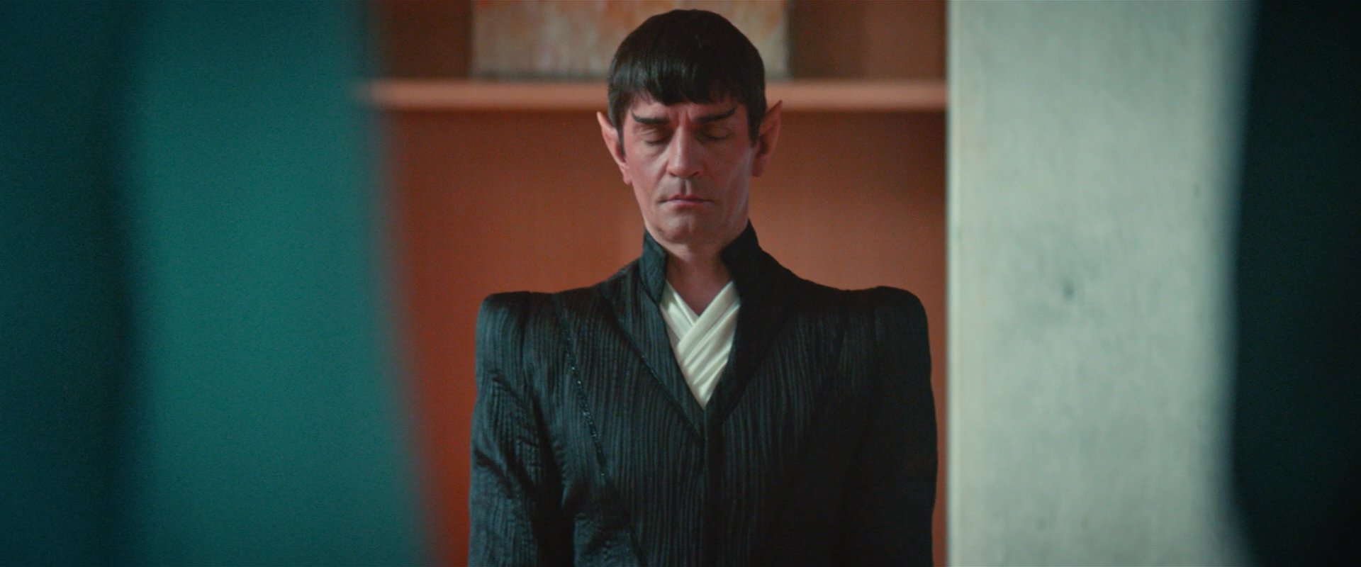 extant_StarTrekDiscovery_2x07-LightAndShadows_01081.jpg