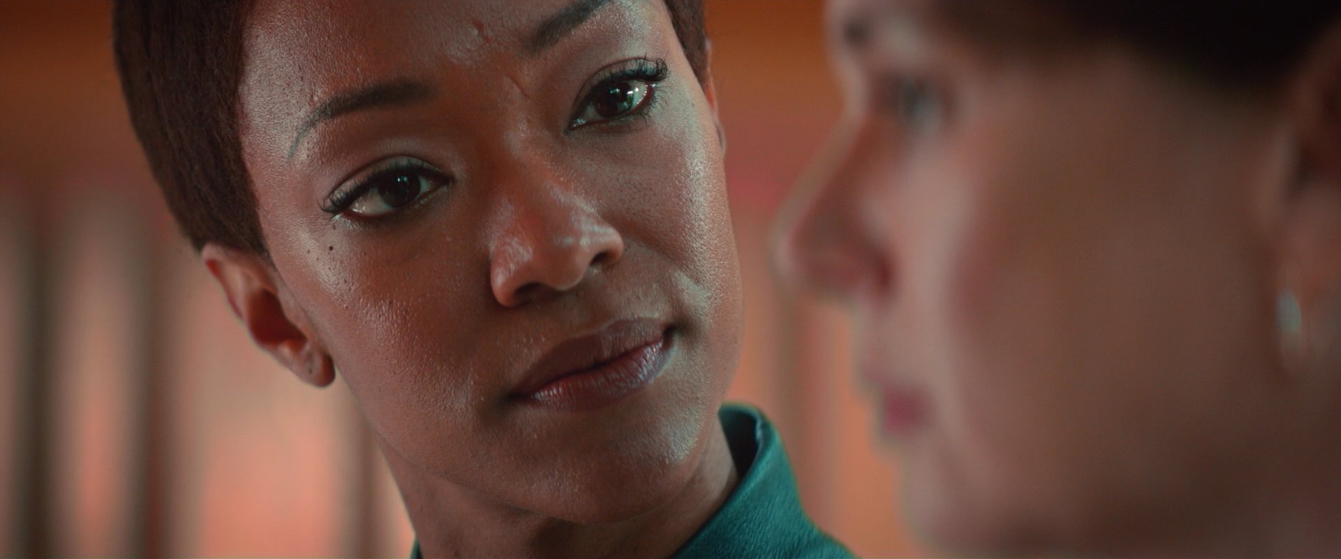 extant_StarTrekDiscovery_2x07-LightAndShadows_01190.jpg
