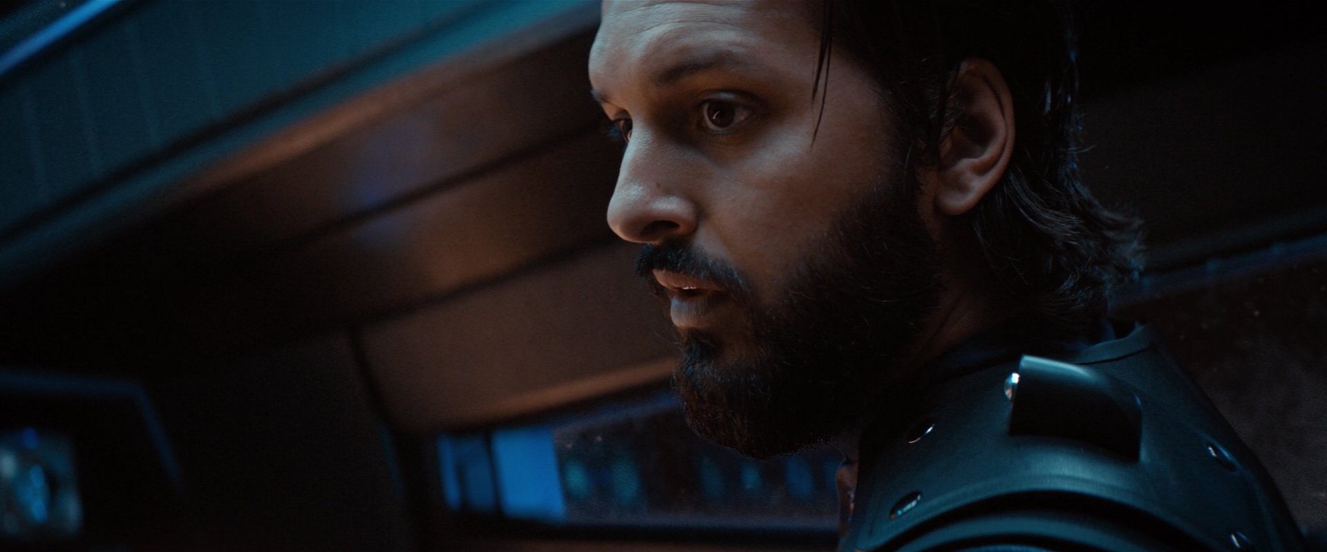extant_StarTrekDiscovery_2x07-LightAndShadows_01296.jpg