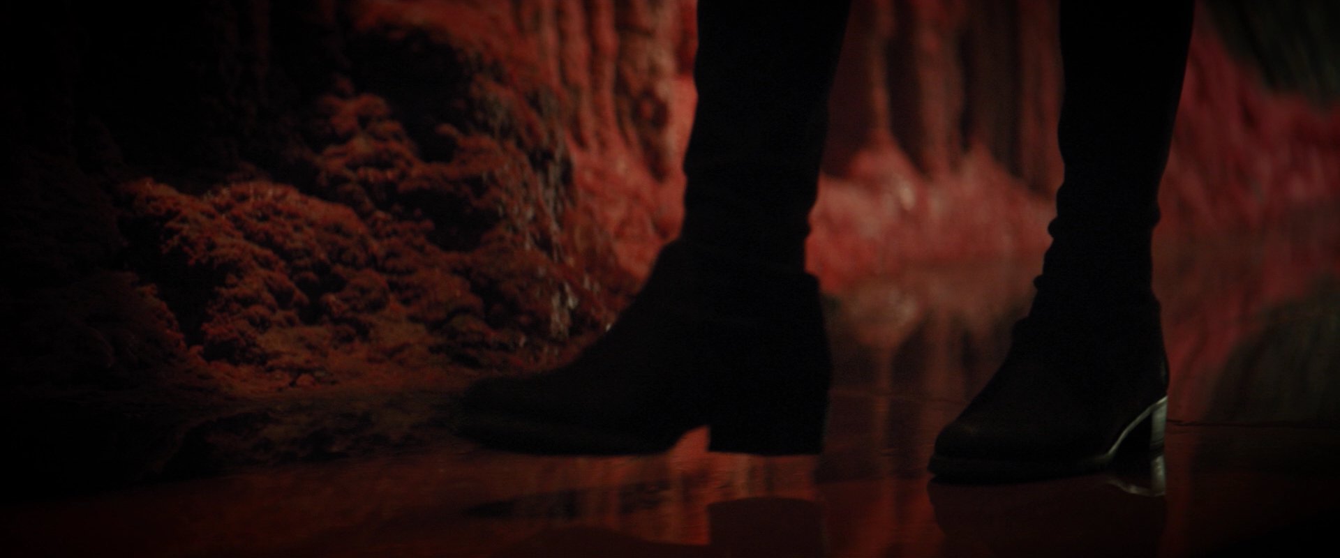 extant_StarTrekDiscovery_2x07-LightAndShadows_01689.jpg