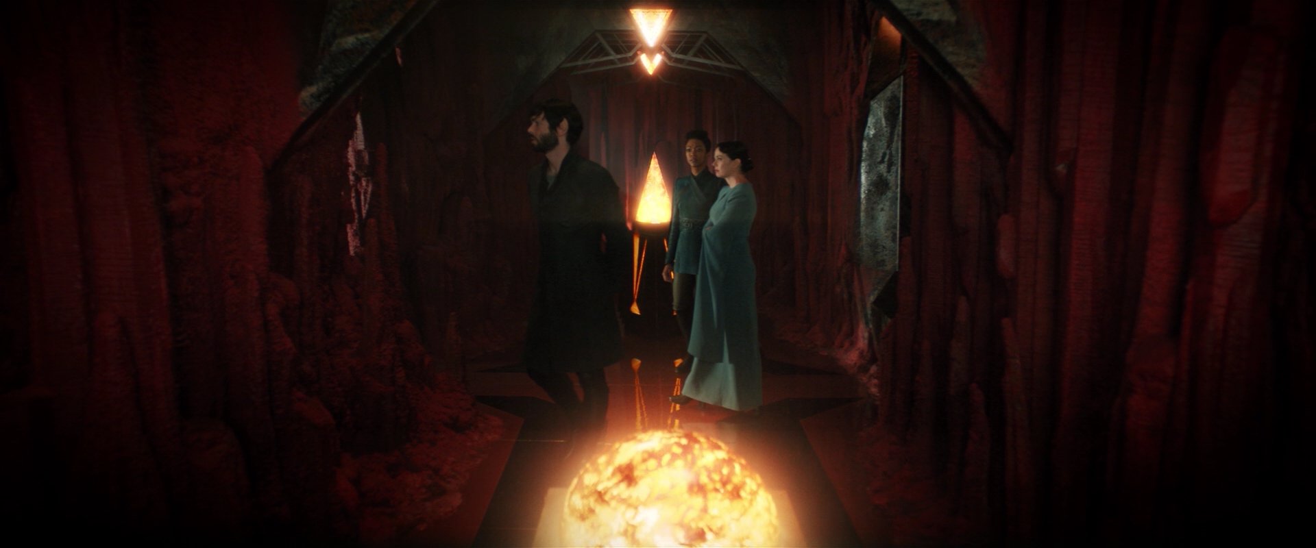extant_StarTrekDiscovery_2x07-LightAndShadows_01802.jpg