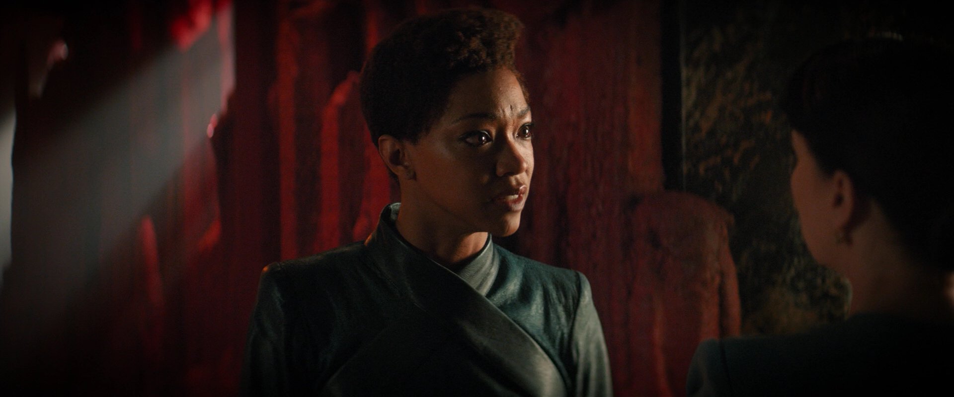 extant_StarTrekDiscovery_2x07-LightAndShadows_01828.jpg
