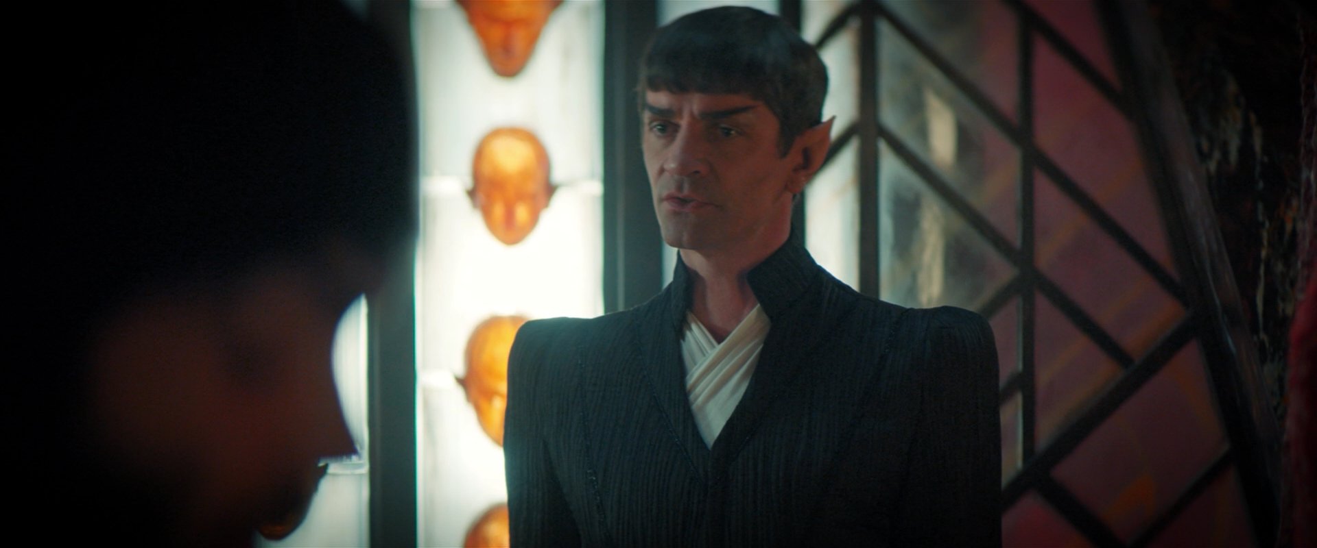extant_StarTrekDiscovery_2x07-LightAndShadows_01941.jpg
