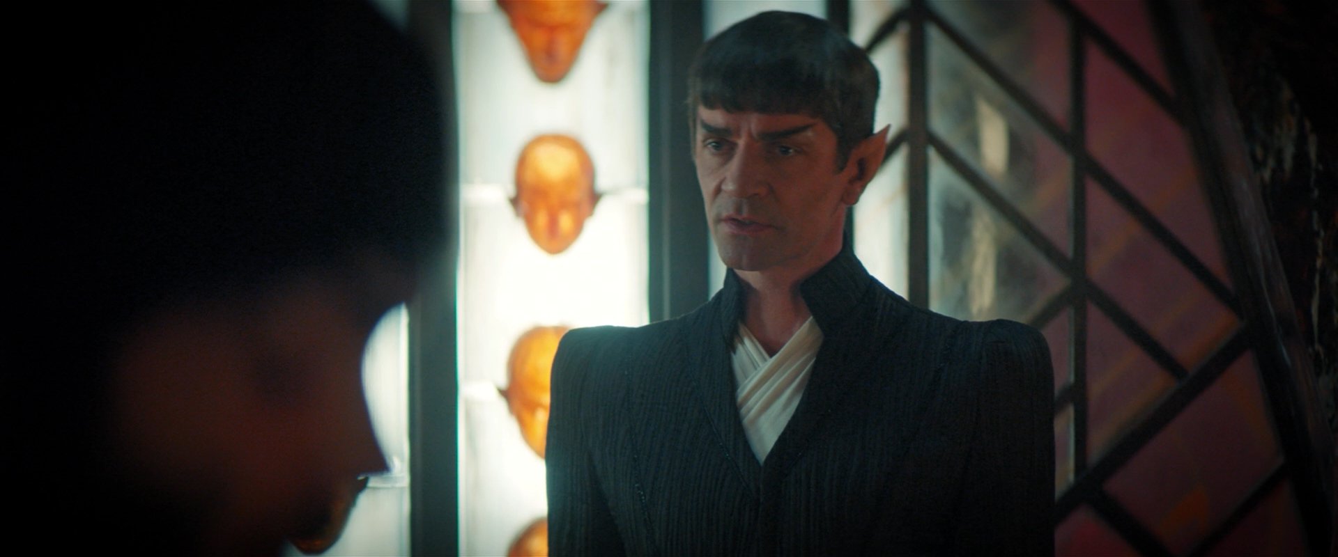 extant_StarTrekDiscovery_2x07-LightAndShadows_01943.jpg