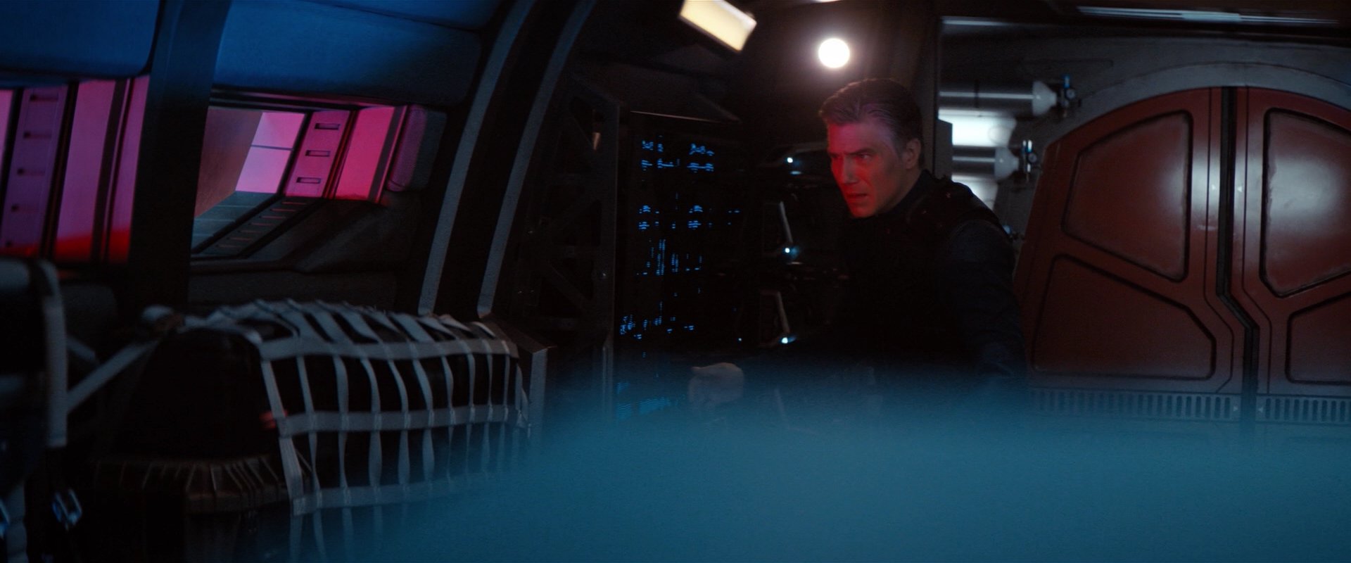 extant_StarTrekDiscovery_2x07-LightAndShadows_01993.jpg