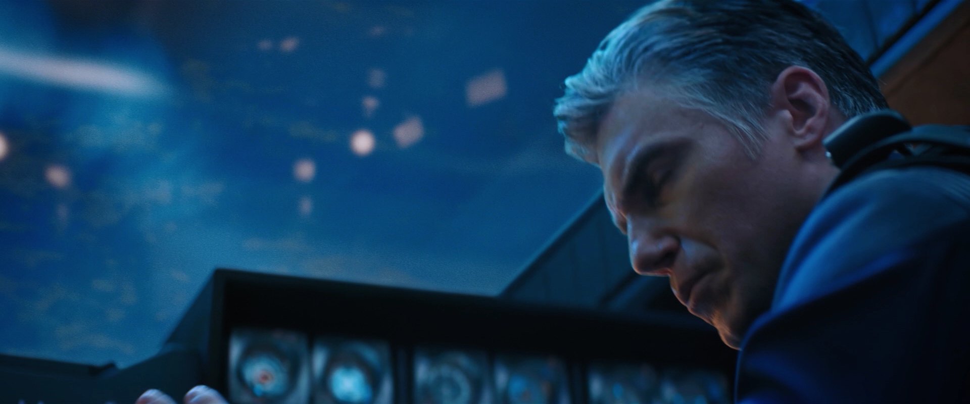 extant_StarTrekDiscovery_2x07-LightAndShadows_02035.jpg