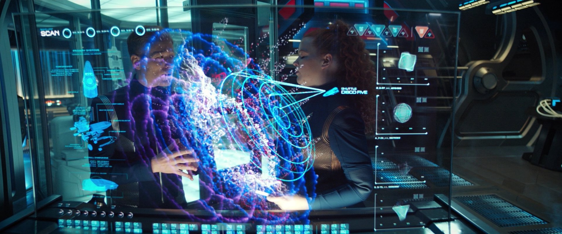 extant_StarTrekDiscovery_2x07-LightAndShadows_02150.jpg