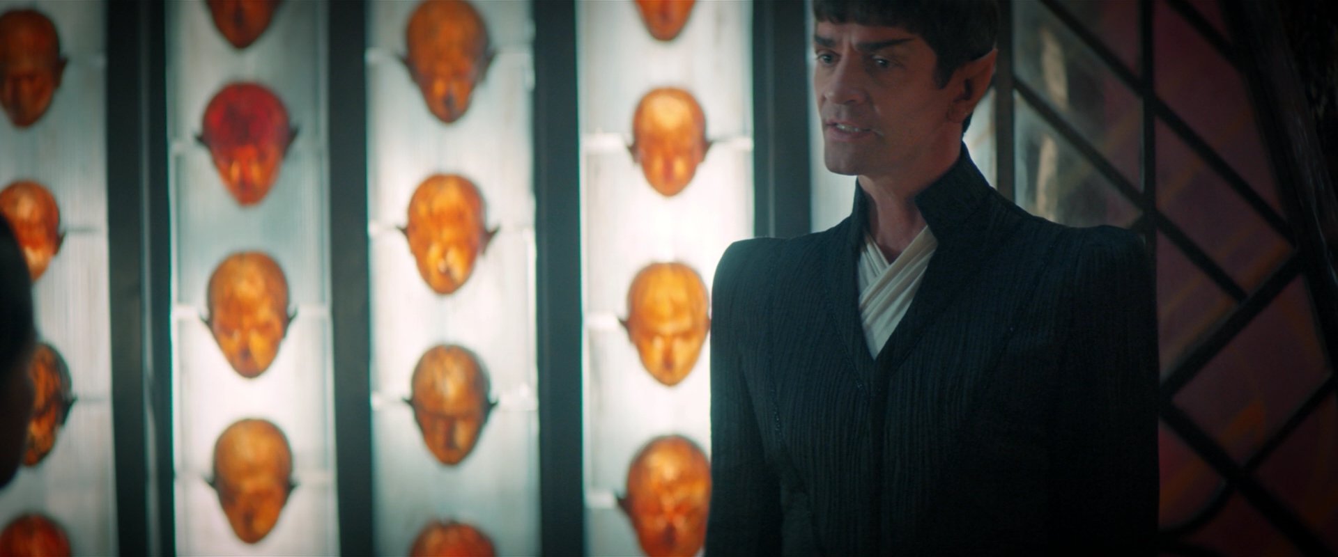extant_StarTrekDiscovery_2x07-LightAndShadows_02203.jpg