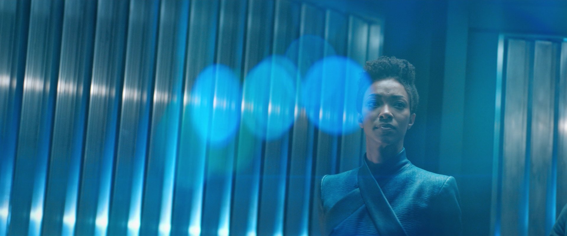extant_StarTrekDiscovery_2x07-LightAndShadows_03081.jpg