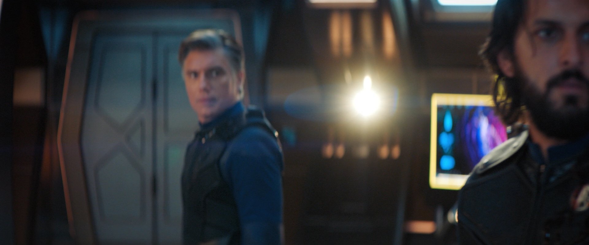 extant_StarTrekDiscovery_2x07-LightAndShadows_04077.jpg