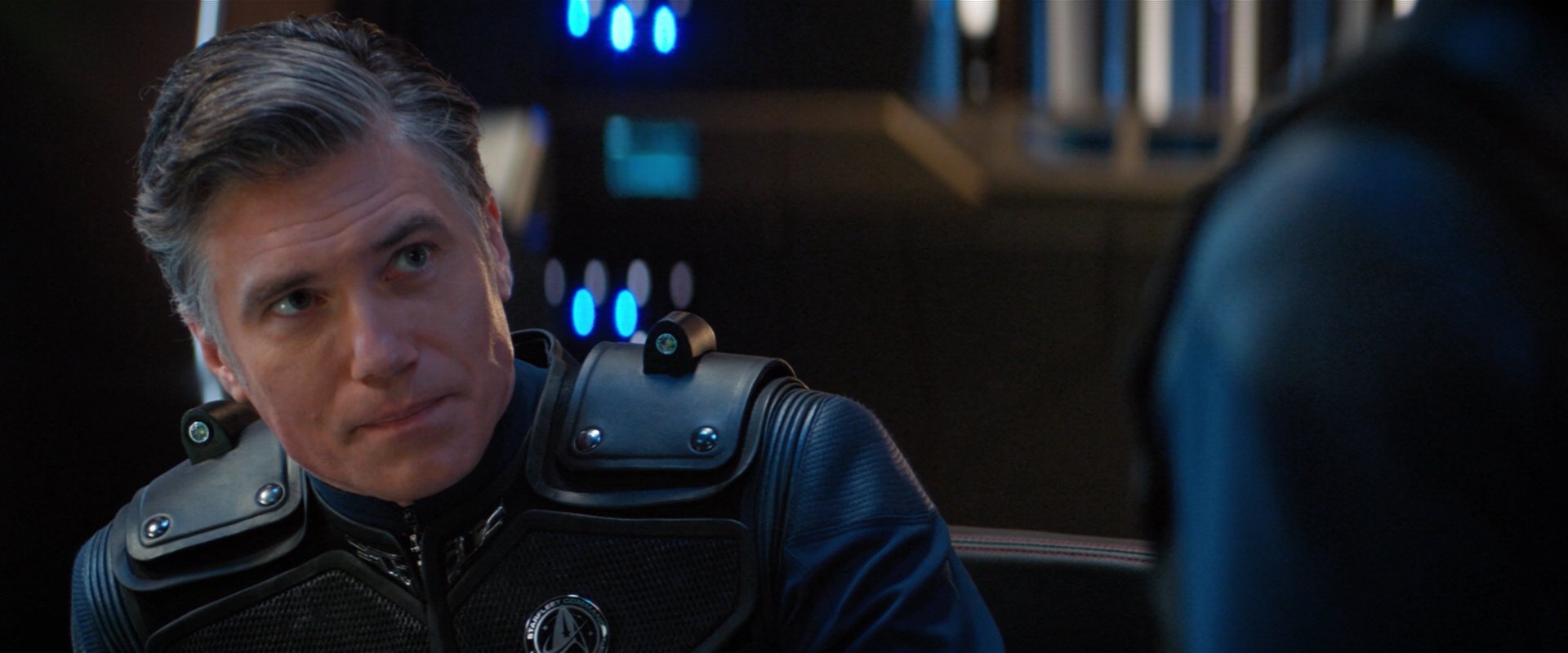 extant_StarTrekDiscovery_2x07-LightAndShadows_04145.jpg
