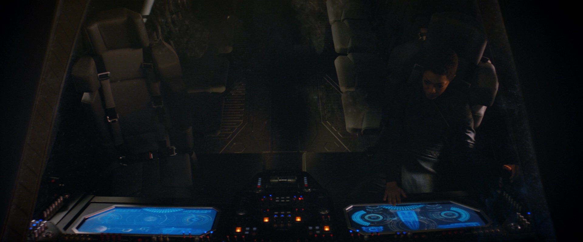 extant_StarTrekDiscovery_2x07-LightAndShadows_04424.jpg