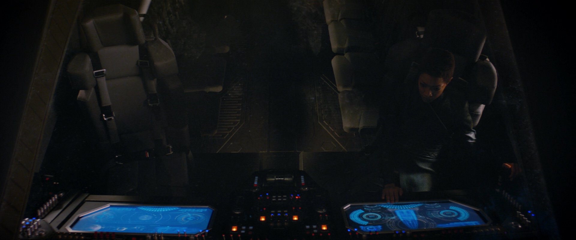 extant_StarTrekDiscovery_2x07-LightAndShadows_04425.jpg