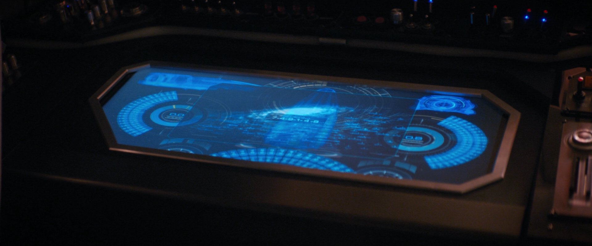 extant_StarTrekDiscovery_2x07-LightAndShadows_04468.jpg