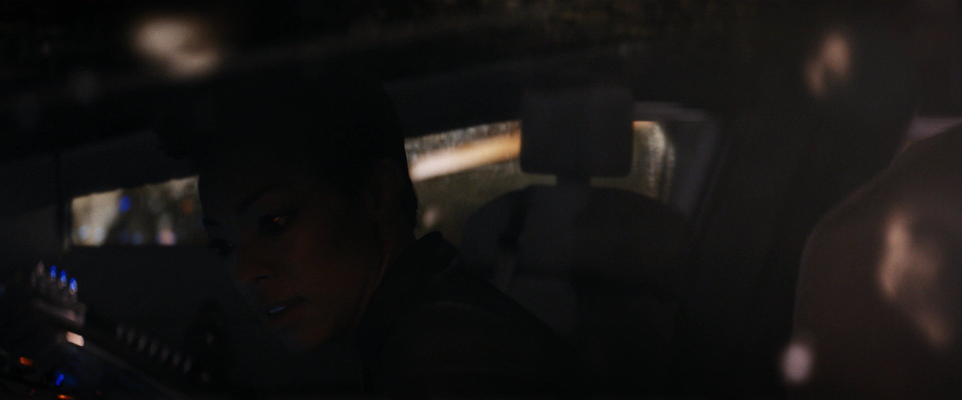 extant_StarTrekDiscovery_2x07-LightAndShadows_04564.jpg