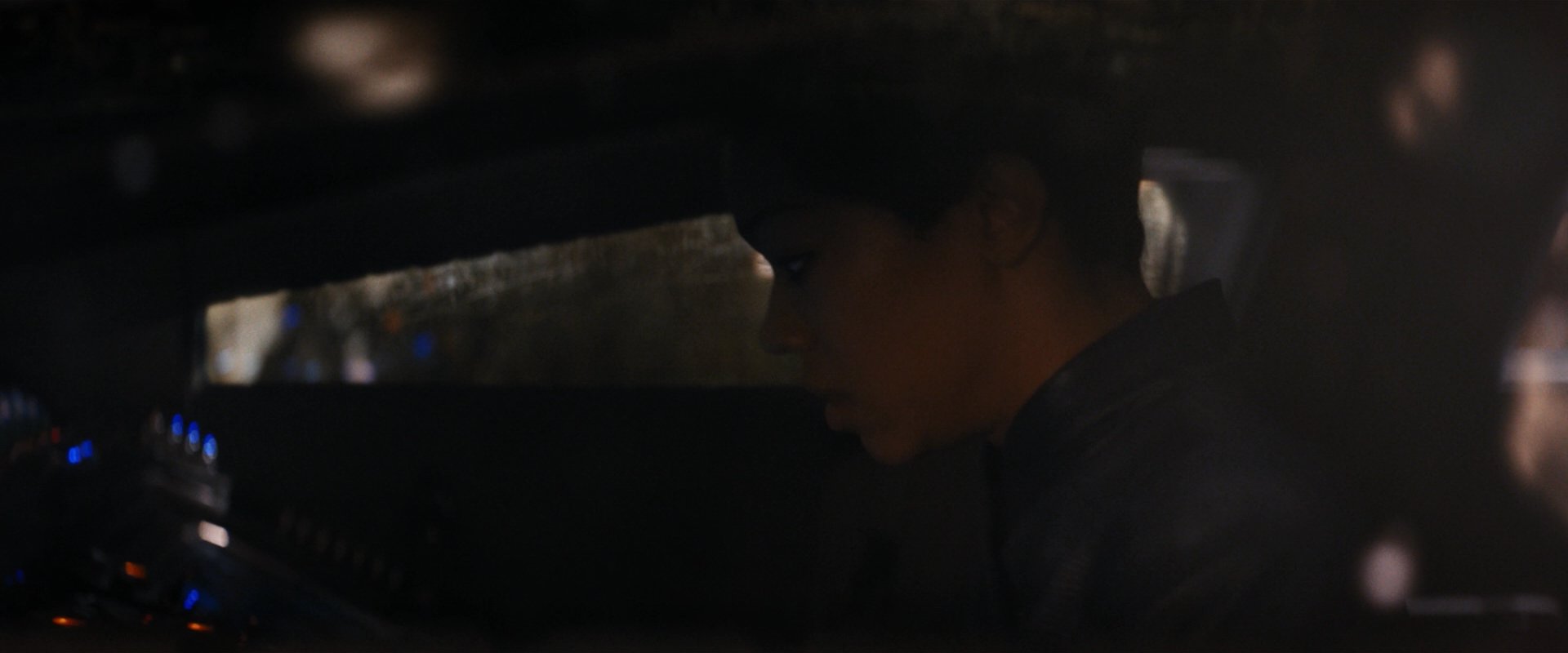 extant_StarTrekDiscovery_2x07-LightAndShadows_04566.jpg