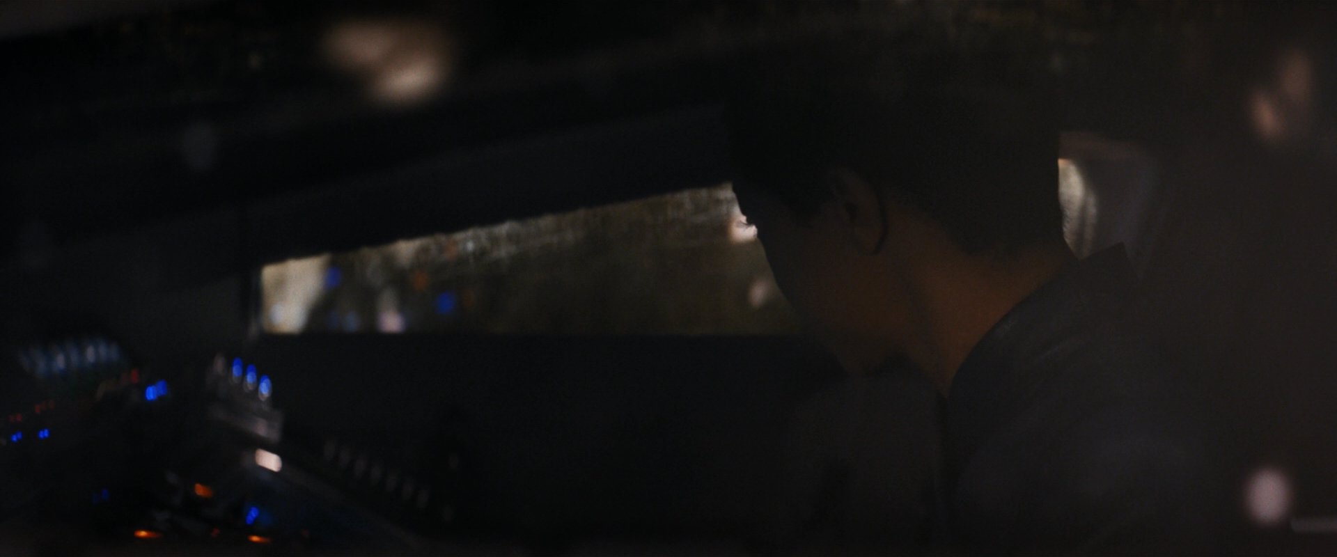 extant_StarTrekDiscovery_2x07-LightAndShadows_04569.jpg