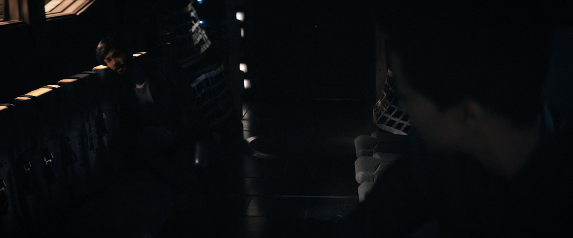 extant_StarTrekDiscovery_2x07-LightAndShadows_04590.jpg