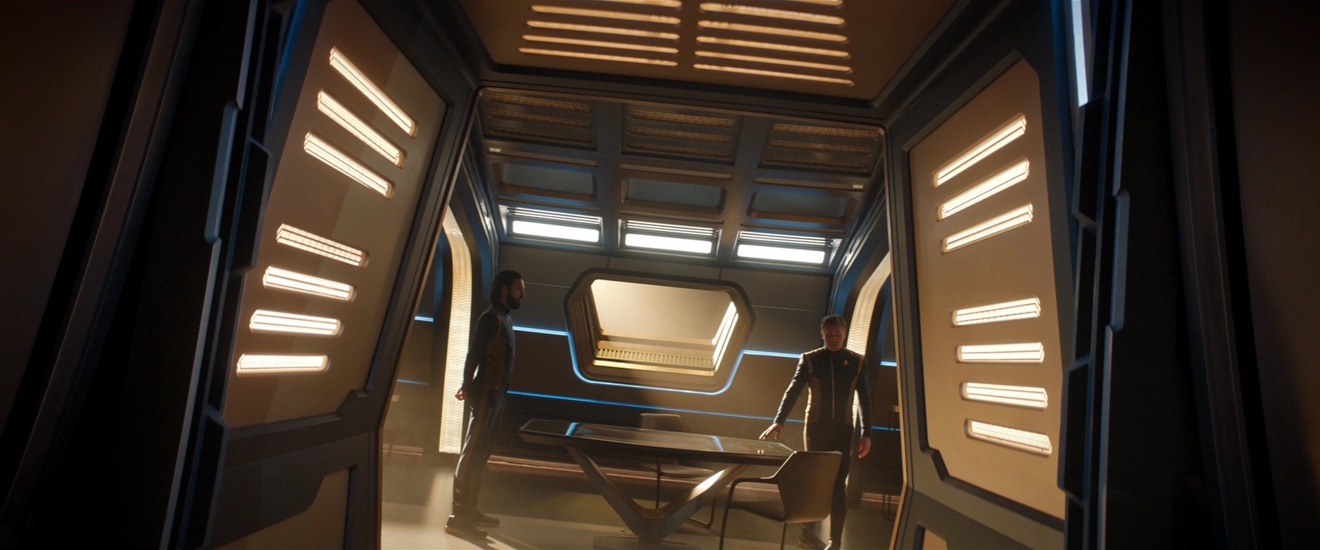 extant_StarTrekDiscovery_2x08-IfMemoryServes_00497.jpg