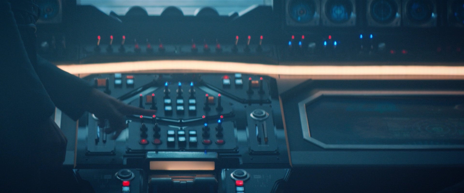 extant_StarTrekDiscovery_2x08-IfMemoryServes_01370.jpg