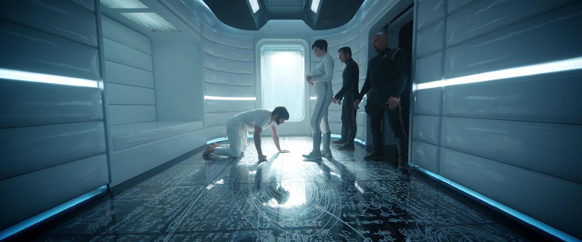 extant_StarTrekDiscovery_2x08-IfMemoryServes_03436.jpg