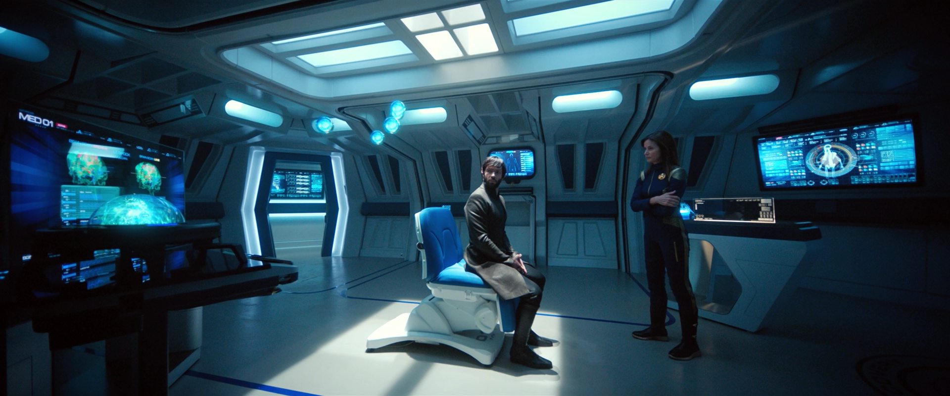 extant_StarTrekDiscovery_2x09-ProjectDaedalus_00368.jpg