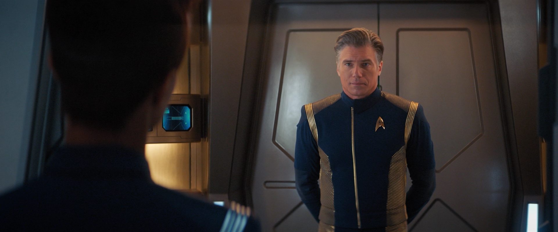 extant_StarTrekDiscovery_2x09-ProjectDaedalus_00525.jpg