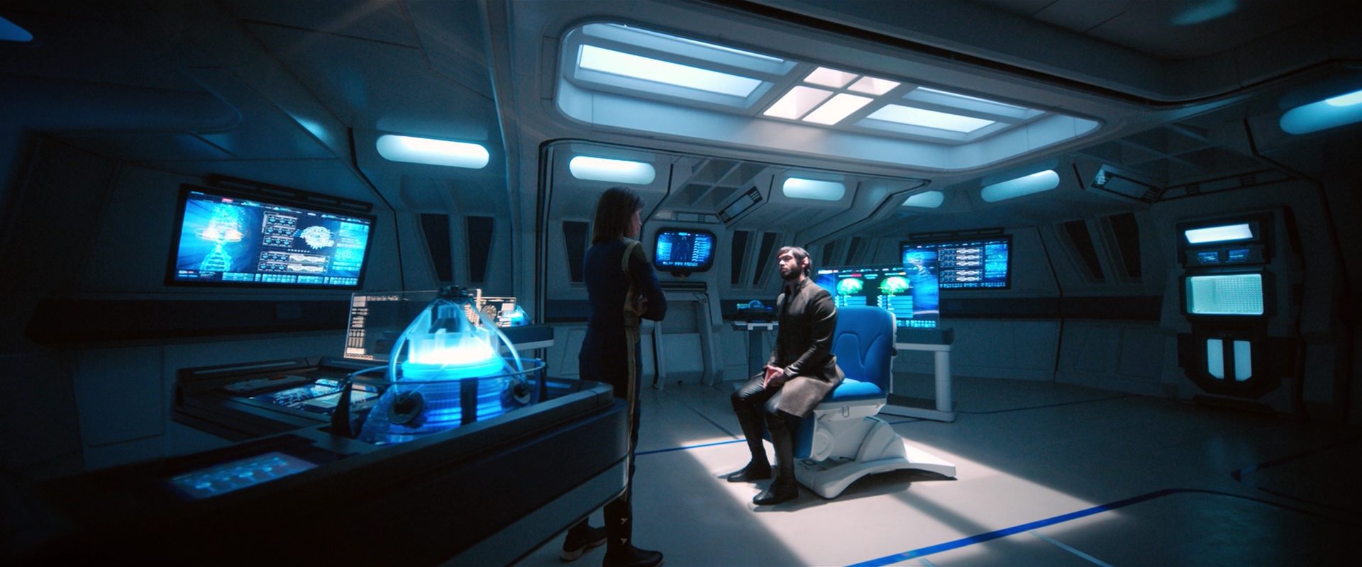 extant_StarTrekDiscovery_2x09-ProjectDaedalus_00535.jpg