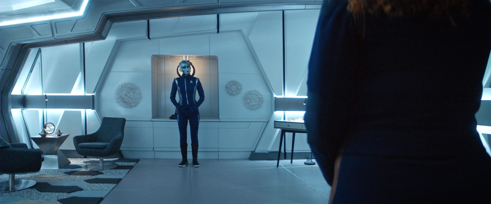 extant_StarTrekDiscovery_2x09-ProjectDaedalus_01403.jpg