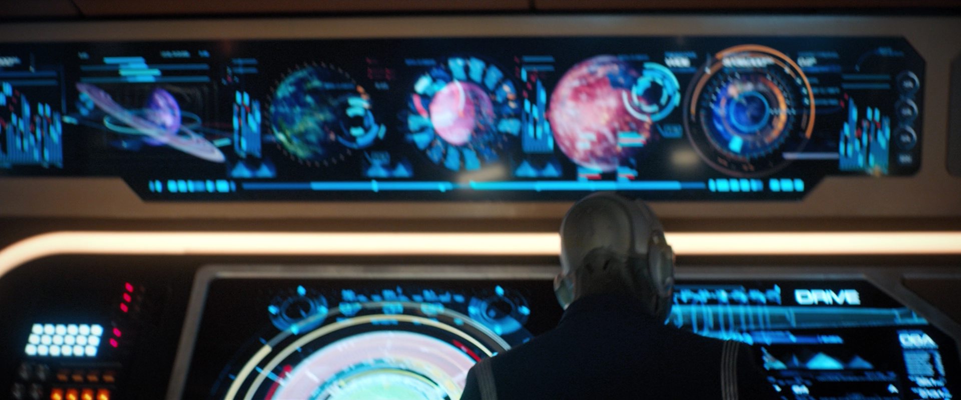 extant_StarTrekDiscovery_2x09-ProjectDaedalus_01860.jpg