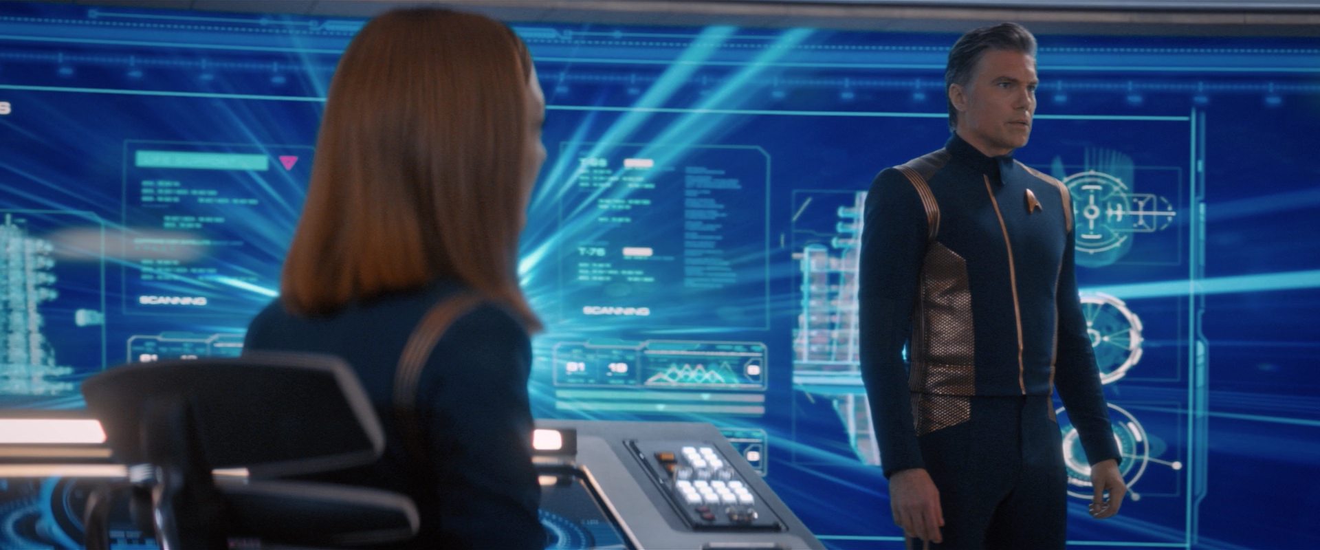 extant_StarTrekDiscovery_2x09-ProjectDaedalus_01922.jpg