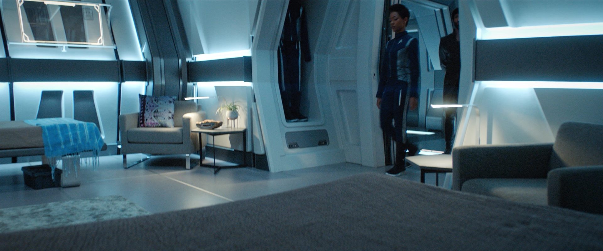 extant_StarTrekDiscovery_2x09-ProjectDaedalus_02029.jpg