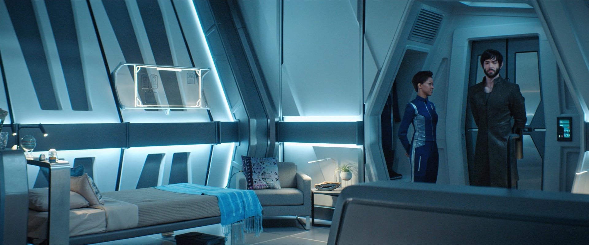 extant_StarTrekDiscovery_2x09-ProjectDaedalus_02071.jpg