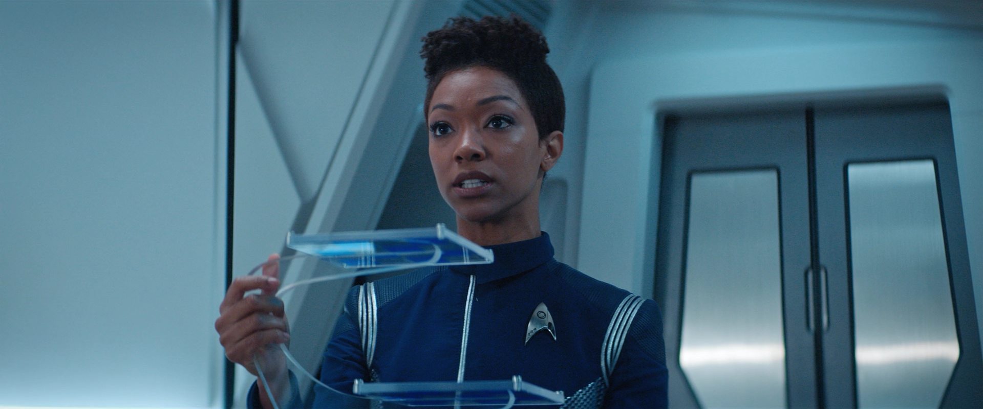 extant_StarTrekDiscovery_2x09-ProjectDaedalus_02125.jpg