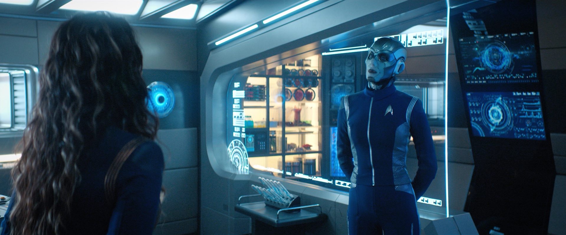 extant_StarTrekDiscovery_2x09-ProjectDaedalus_02268.jpg
